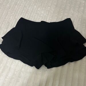 Zara Black Ruffled Women's Skorts